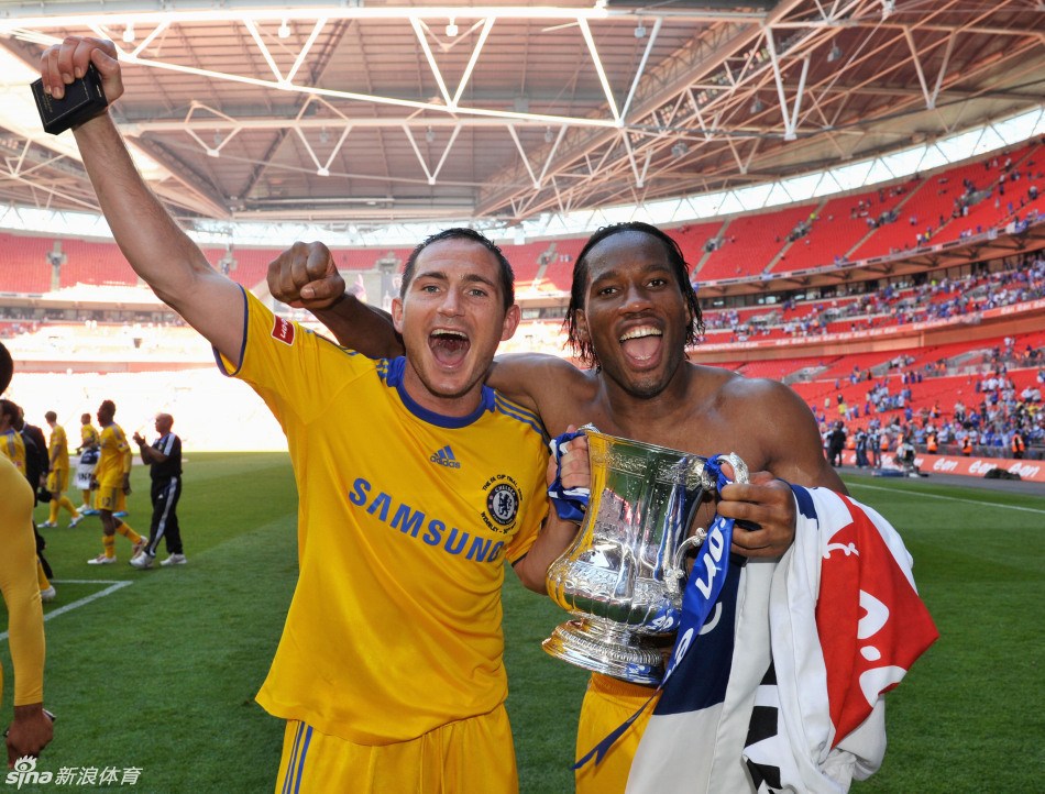 德罗巴迎来五赛季高光表现,热火球迷沸腾!的简单介绍 德罗巴迎来五赛季高光表现,热火球迷沸腾!的简单介绍