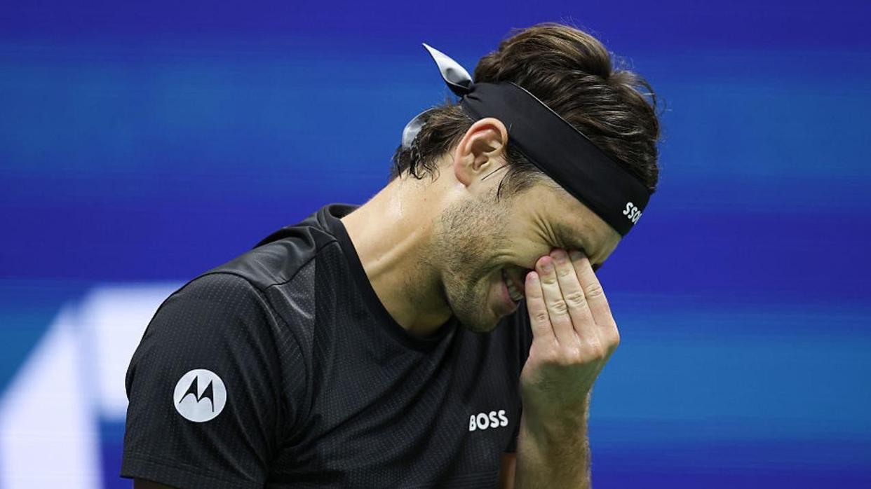 芒果体育-关于德约科维奇爆冷击败皇家马德里，挺进下一轮引爆全场！的信息