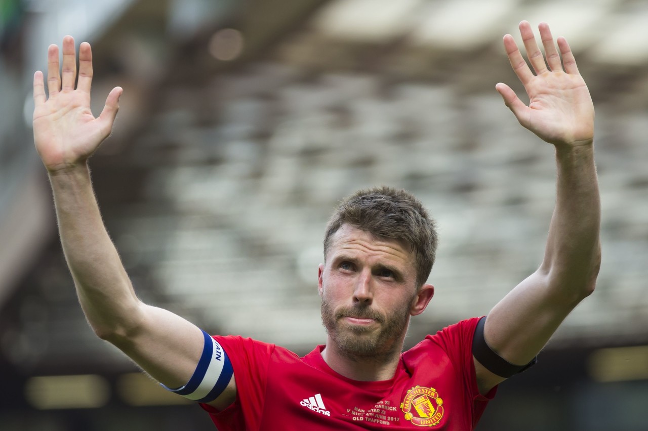 包含Karsa新星高光表现表现惊艳，曼联未来可期！的词条